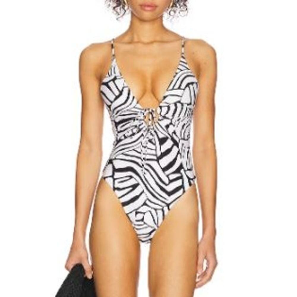 L*Space Women's Piper Classic One Piece Swimsuit Adjustable Strap White Size XS